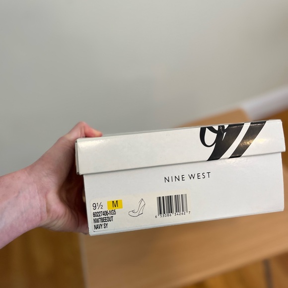 Nine West Blue Cork Wedges Heels Size 9.5 Round Toe Patent Leather - Picture 5 of 5